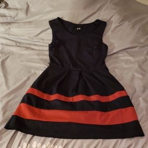 Navy/red dress with pockets